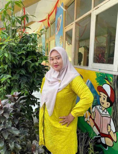 Helga Nurohmat Putri S.Pd